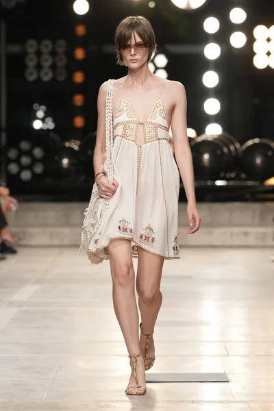 Look 33